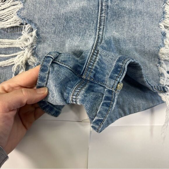 Sz 8 American Eagle Curvy Mom Short comfort stretch waistband - Picture 5 of 15